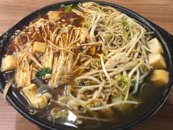 千客臨過橋米線