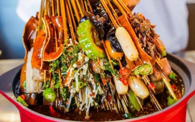 甜小串串串香