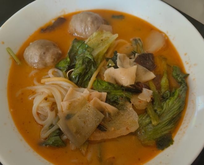 赵素福麻辣烫