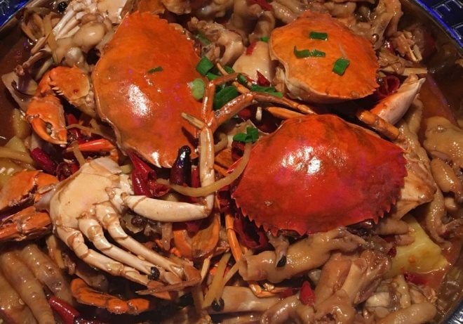 蟹哩蟹氣肉蟹煲