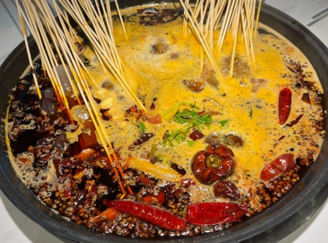 覓串重慶火鍋串串