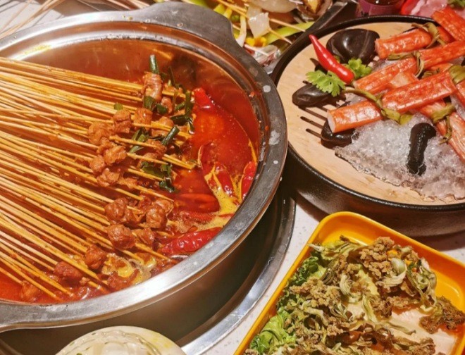 覓串重慶火鍋串串