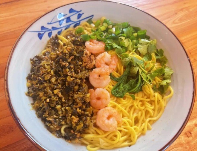 渝虹老壇酸菜面
