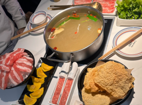 山東許府牛雜火鍋加盟費多少？