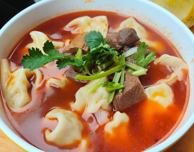 南街順府牛肉抄手