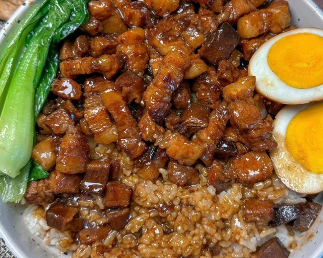 阿胖卤肉饭