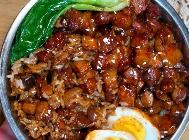 阿胖卤肉饭
