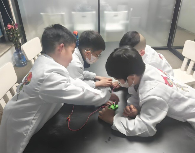 大麥科學實驗課