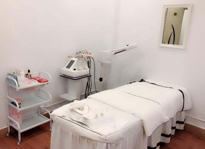 金杜鹃国际美业