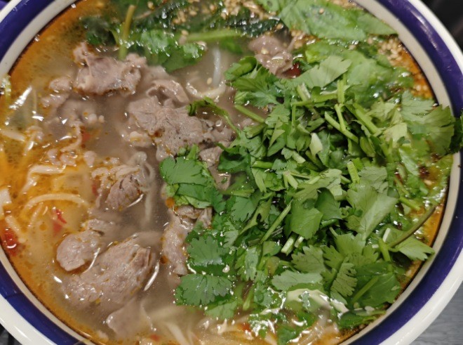 鄭得鮮鮮燙牛肉米線