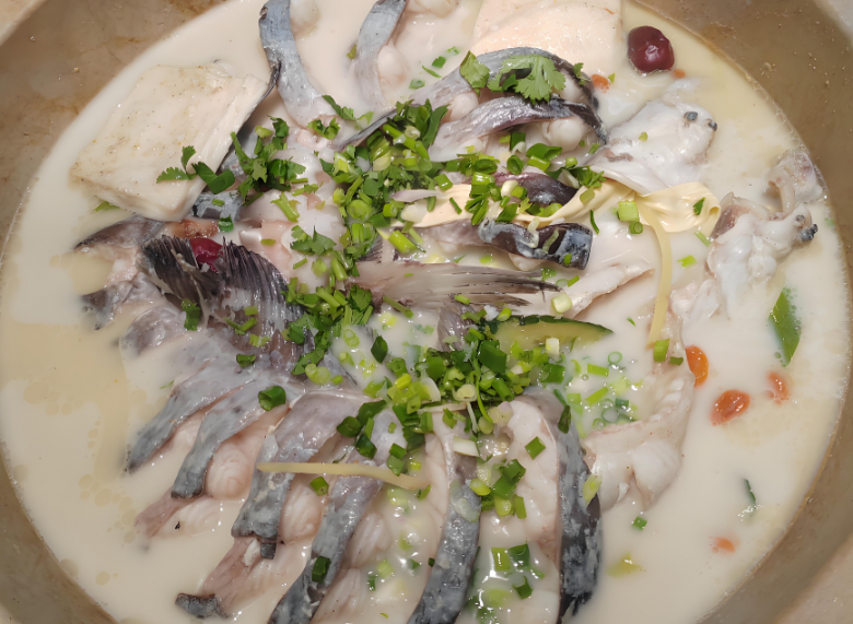 鱼上鲜蒸汽石锅鱼 鱼上鲜蒸汽石锅鱼