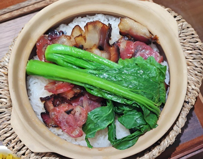 味滋蜜煲仔飯