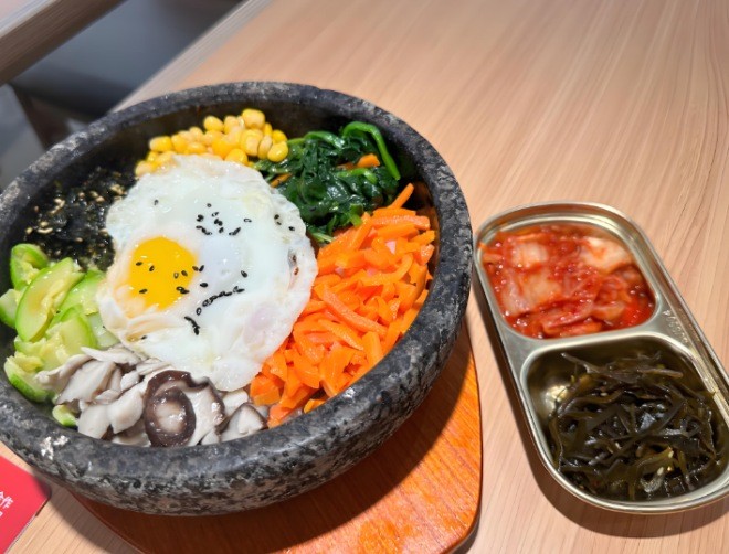 午郡拌飯屋