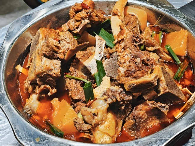 大骨头火锅