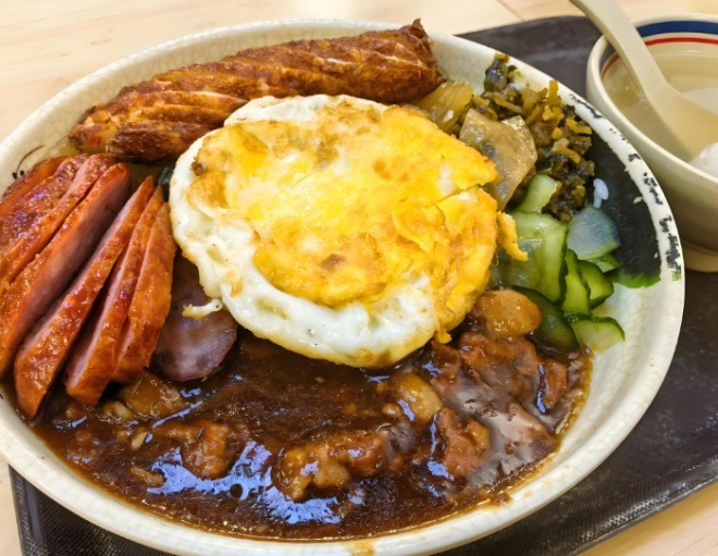沙茶卤肉饭