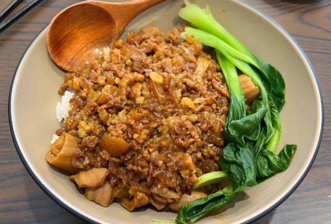 馋百味卤肉饭