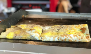 张老大功夫煎饼适合投资吗？加盟好在哪里？
