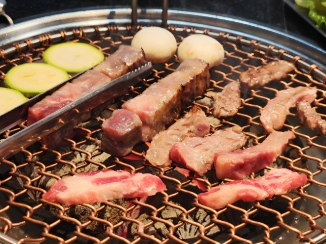 雅尔森自助烤肉