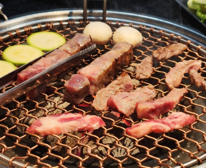 雅尔森自助烤肉