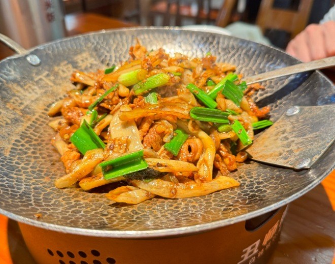 丑师傅辣椒炒肉