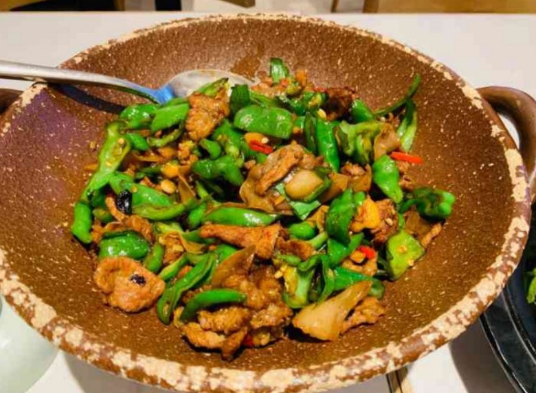 胡子大厨辣椒炒肉加盟